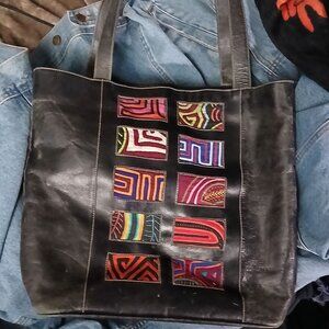 Vintage Handcrafted Indigenous Columbian Leather & Mola Bag, Excellent condition